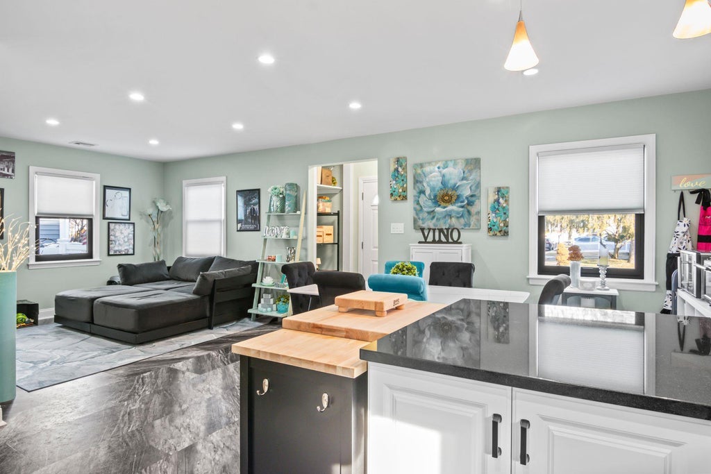 13 of 26 - 205 Goldenrod Avenue, Franklin Square, NY