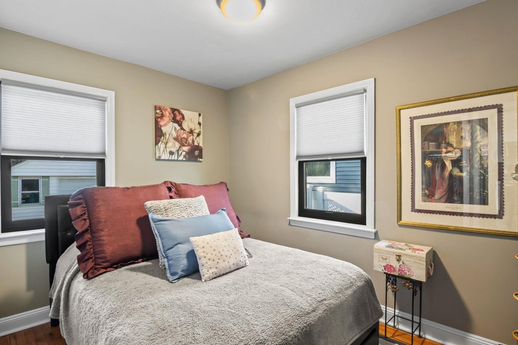 16 of 26 - 205 Goldenrod Avenue, Franklin Square, NY
