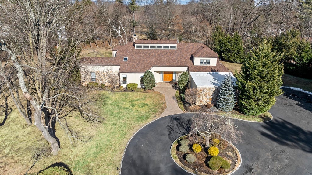 2 of 30 - 23 Store Hill Road, Old Westbury, NY
