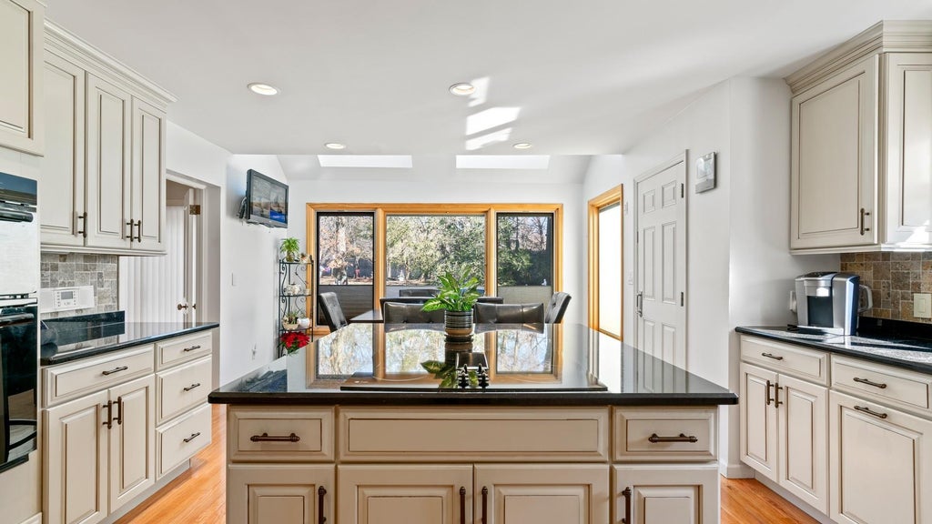 6 of 30 - 23 Store Hill Road, Old Westbury, NY