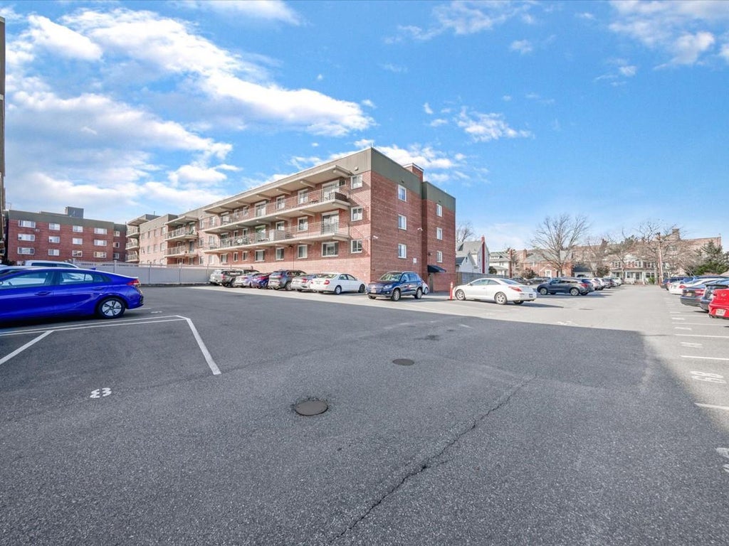 28 of 29 - 200 Atlantic Avenue # 237, Lynbrook, NY