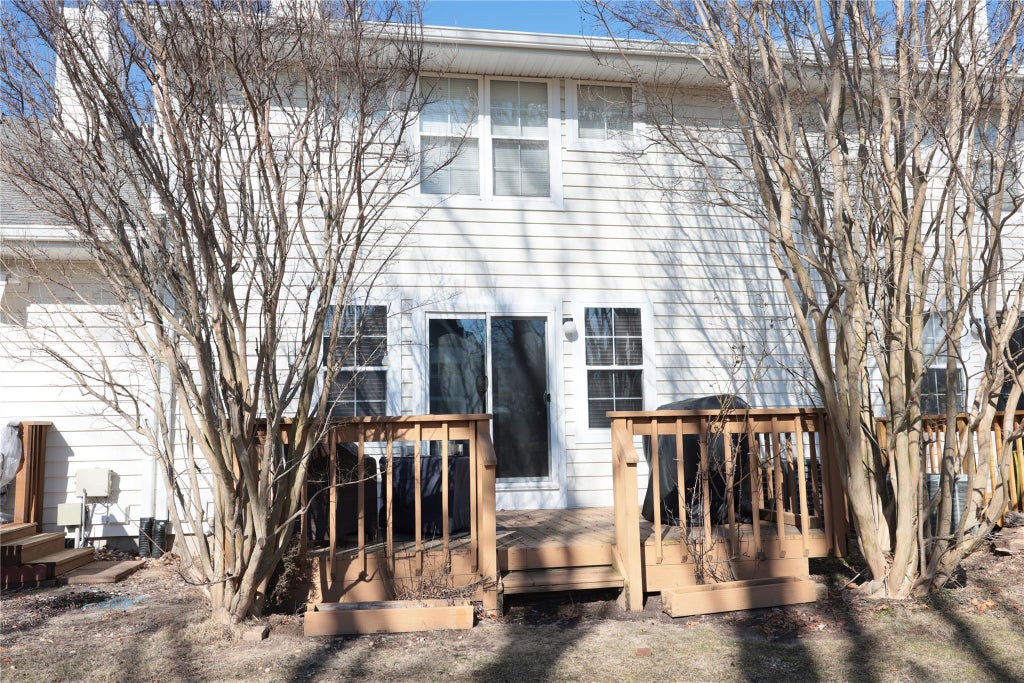 12 of 17 - 15 Goldenwood Circle, Central Islip, NY