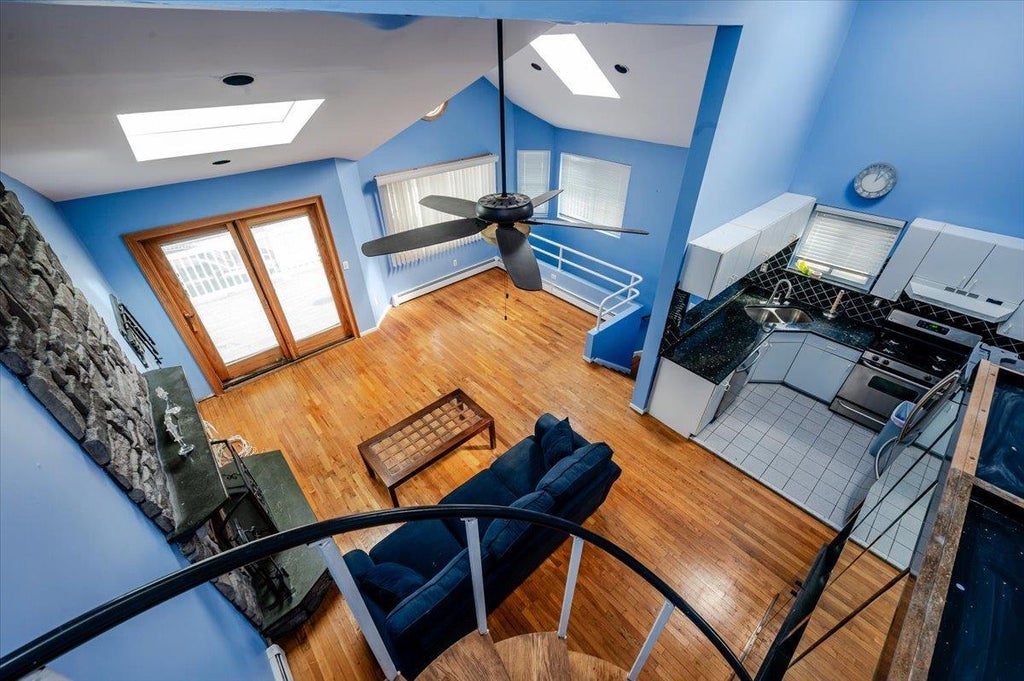 3 of 33 - 45 Wisconsin St., Long Beach, NY