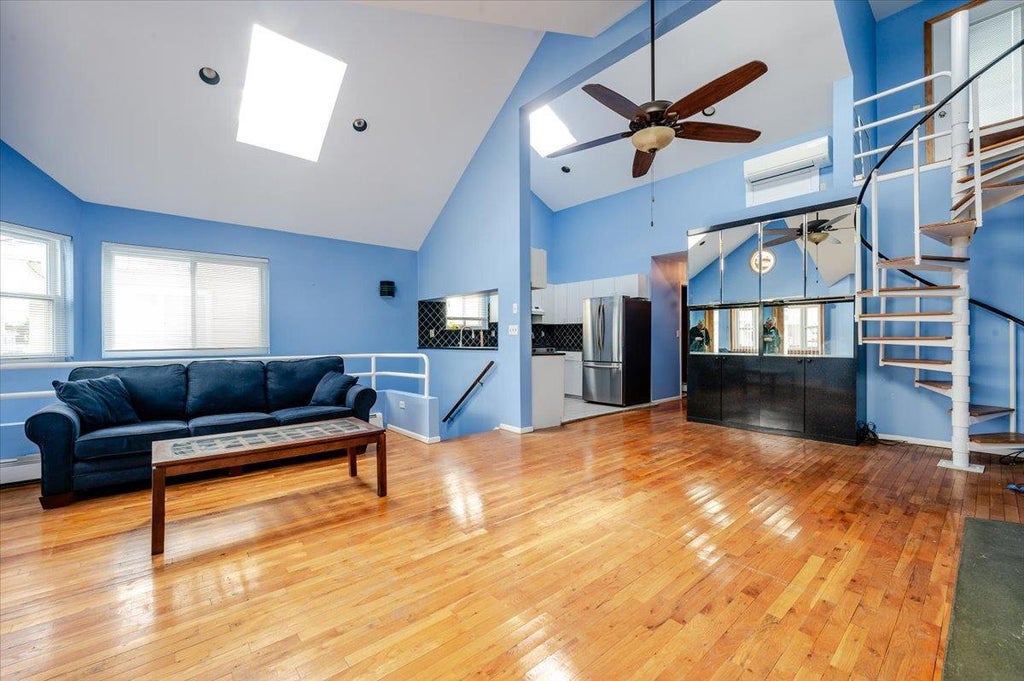 5 of 33 - 45 Wisconsin St., Long Beach, NY
