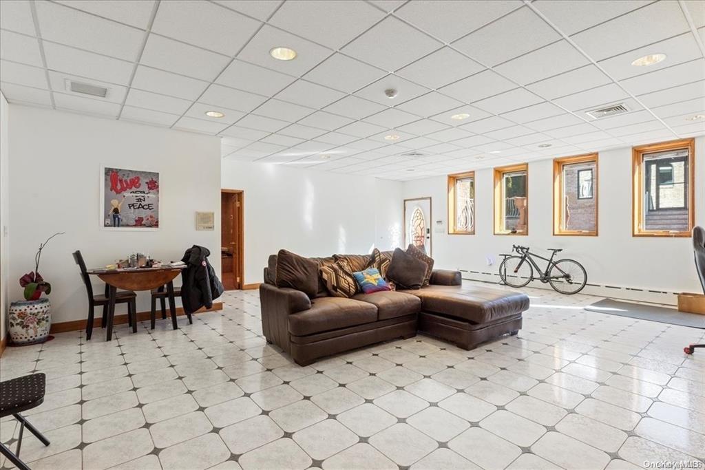 33 of 42 - 6 Summit Place, Malba, NY