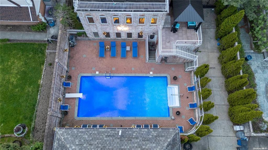 4 of 42 - 6 Summit Place, Malba, NY