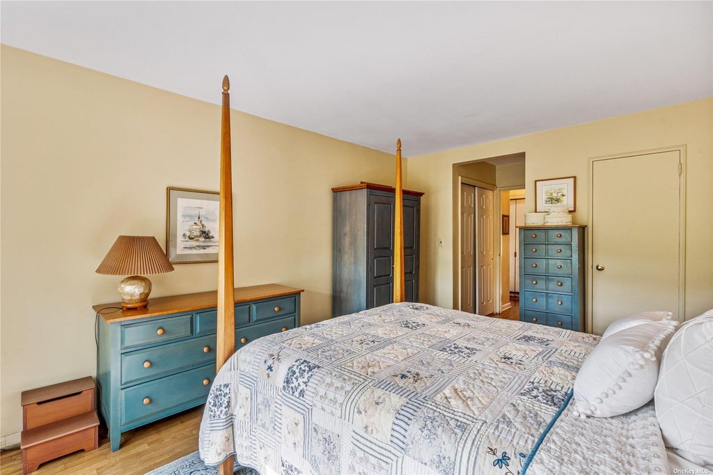 18 of 24 - 1 Birchwood # 2j, Mineola, NY