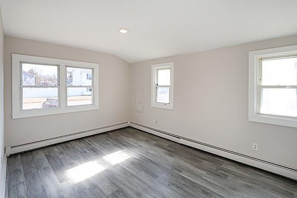 13 of 22 - 186 Cranberry Drive, Mastic Beach, NY