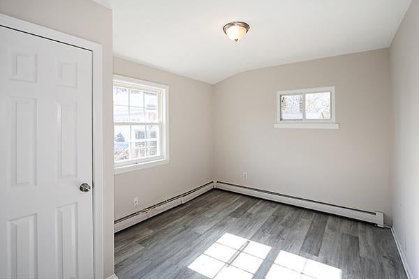 15 of 22 - 186 Cranberry Drive, Mastic Beach, NY