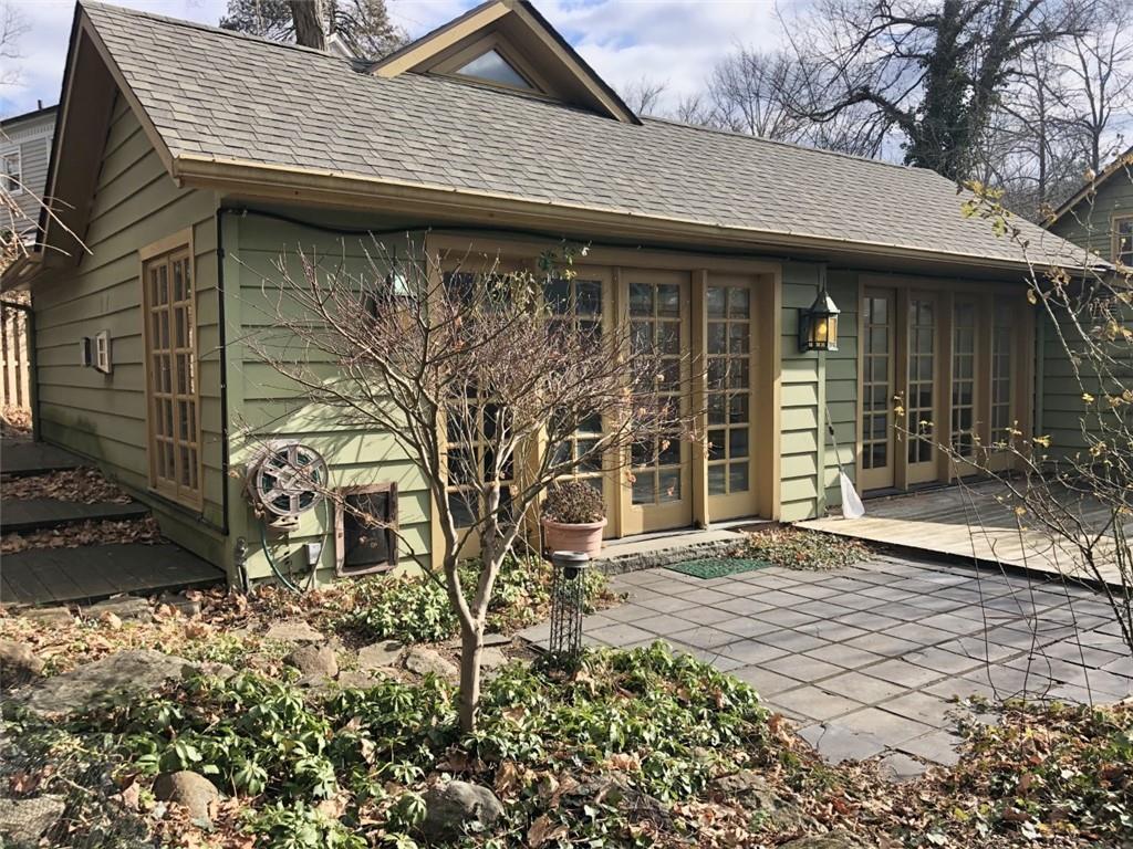 39 of 44 - 696 Oak Tree Road, Palisades, NY