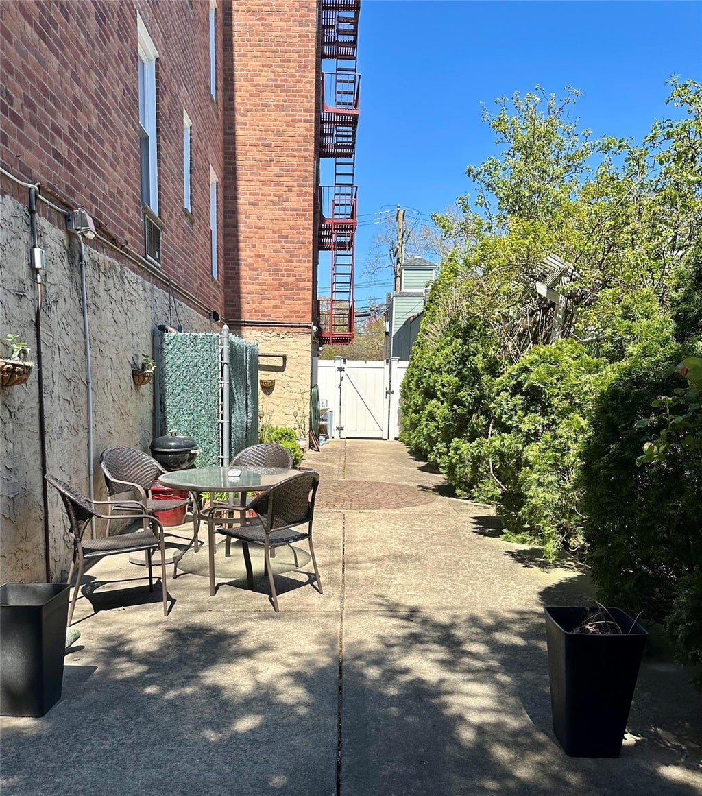 12 of 14 - 504 Merrick Road 3k, Lynbrook, NY