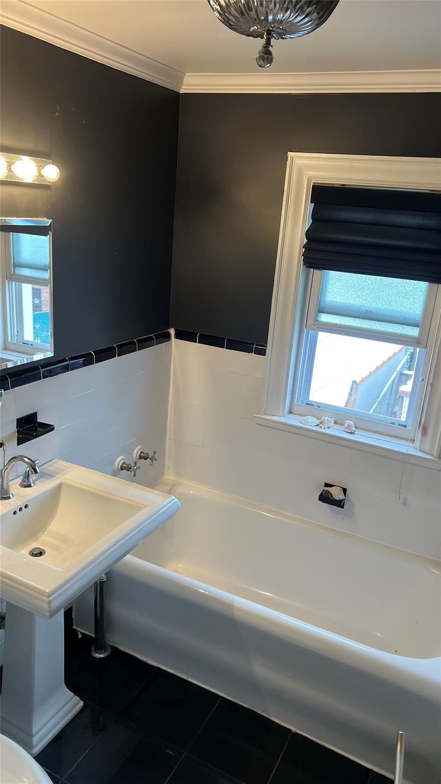 11 of 33 - 85-14 67 Avenue, Rego Park, NY