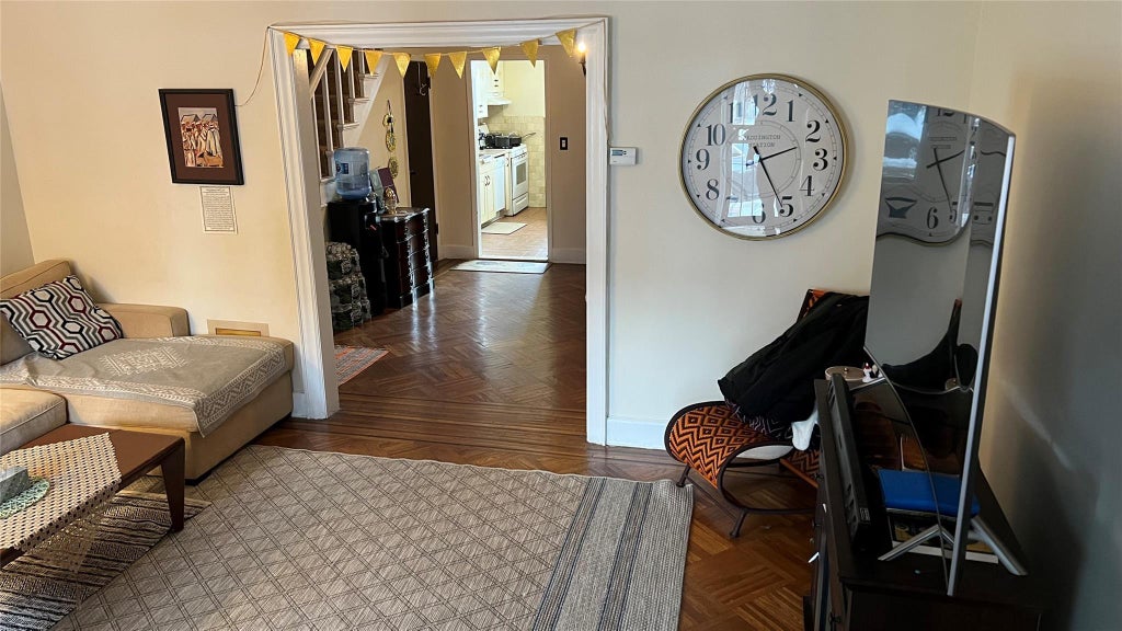 14 of 33 - 85-14 67 Avenue, Rego Park, NY