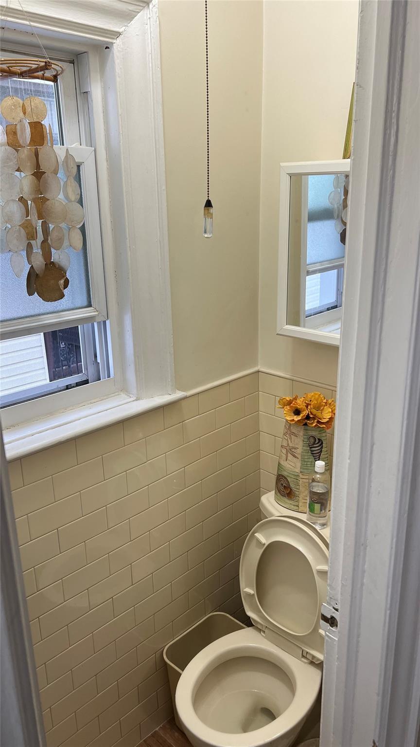 16 of 33 - 85-14 67 Avenue, Rego Park, NY
