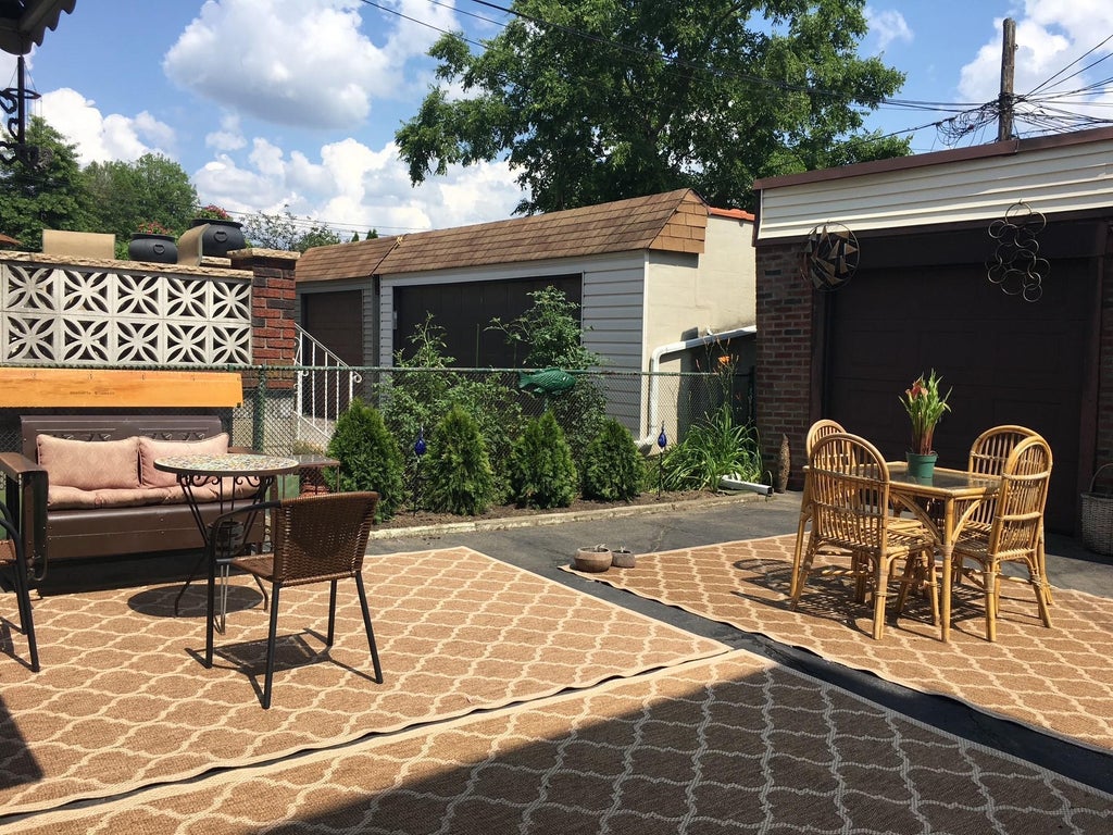 28 of 33 - 85-14 67 Avenue, Rego Park, NY