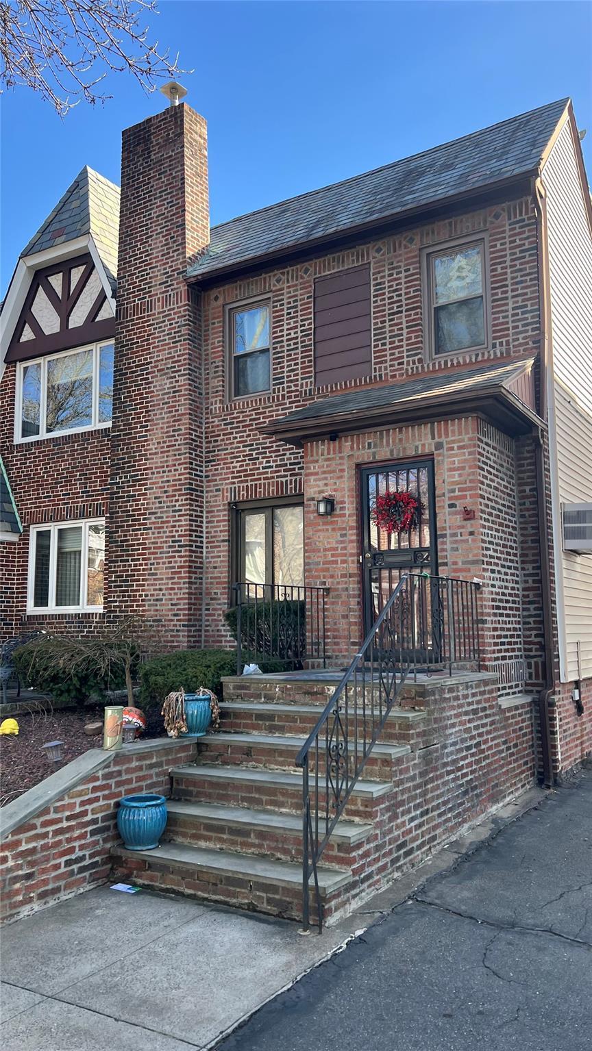 30 of 33 - 85-14 67 Avenue, Rego Park, NY
