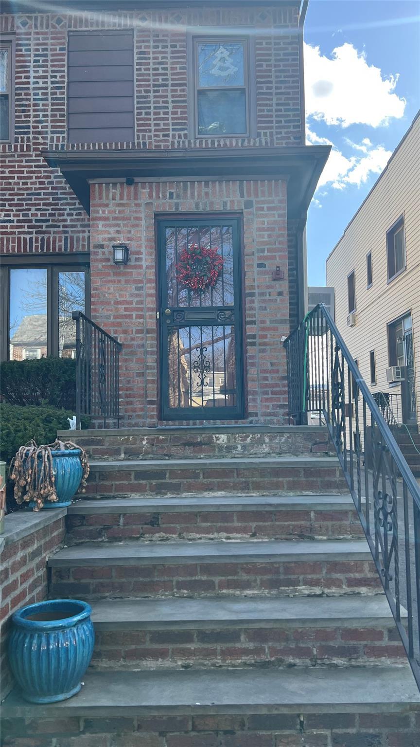 32 of 33 - 85-14 67 Avenue, Rego Park, NY