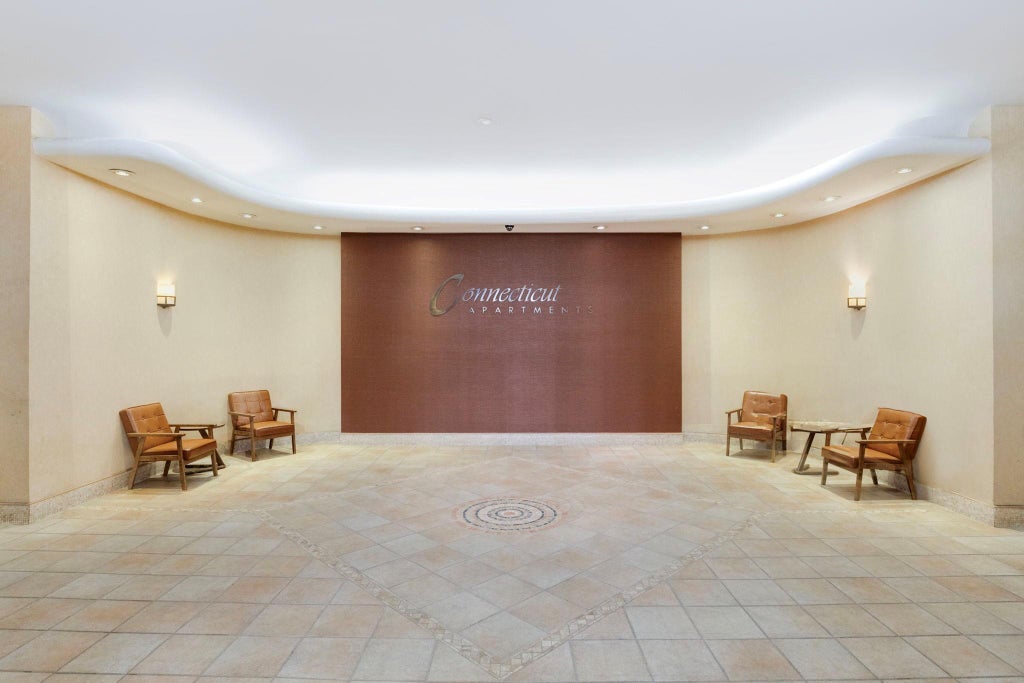 13 of 14 - 99-31 64 Avenue # E10, Rego Park, NY