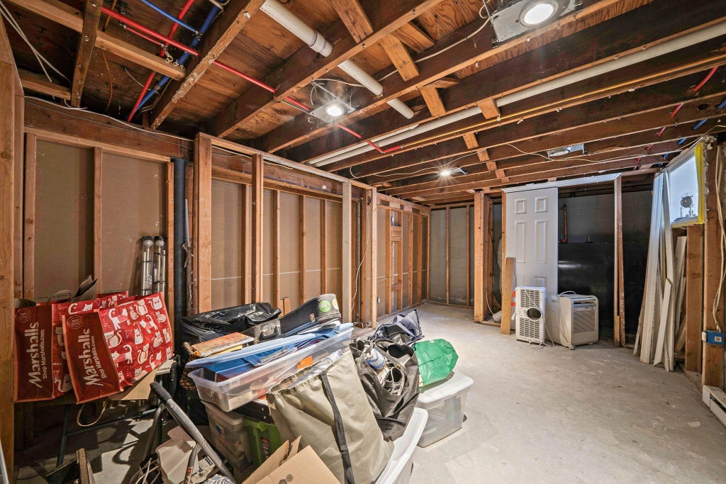 17 of 23 - 46 Tangier Drive, Sound Beach, NY