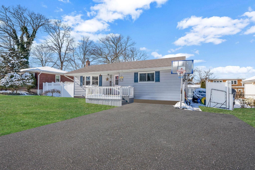 1 of 23 - 46 Tangier Drive, Sound Beach, NY
