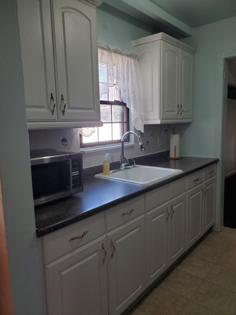 19 of 35 - 51 Poppy Avenue, Franklin Square, NY