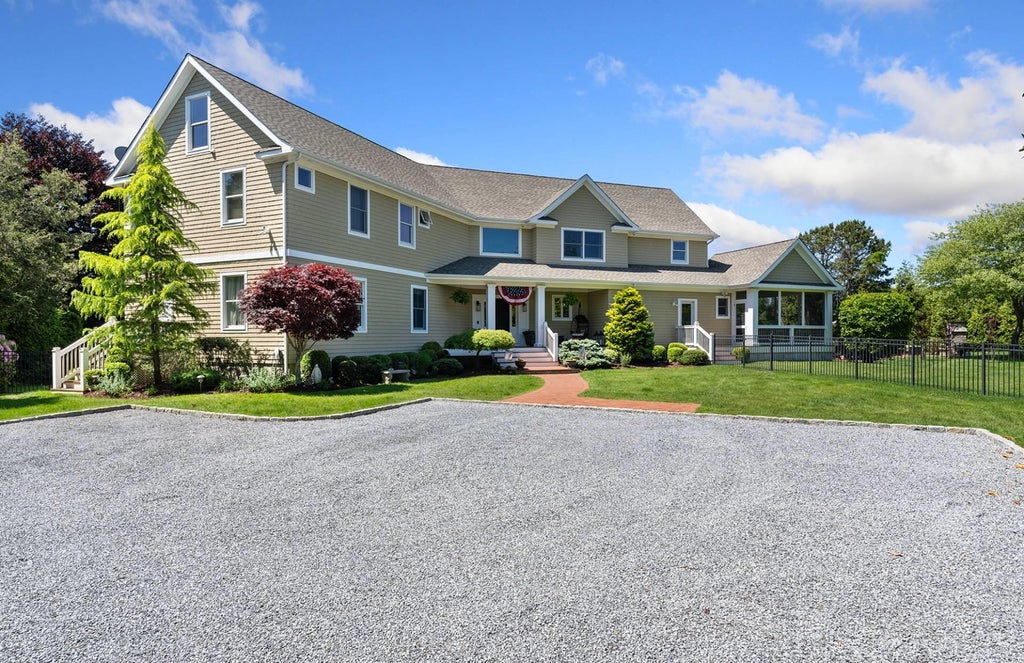 1 of 31 - 5 Woodcock Lane, Remsenburg, NY