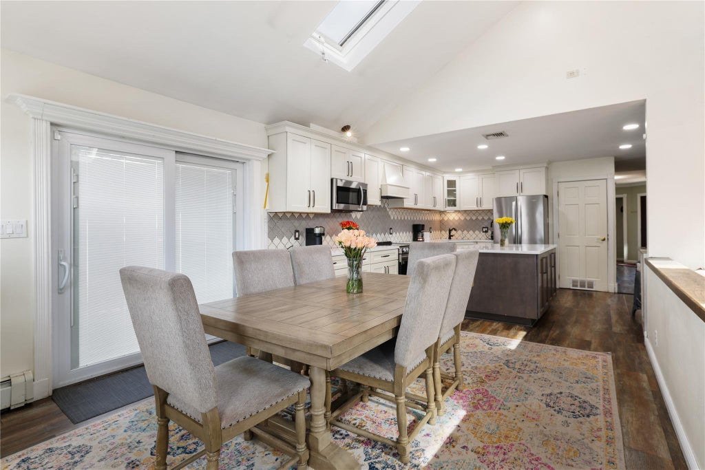 10 of 26 - 436 Raft Avenue, Holbrook, NY
