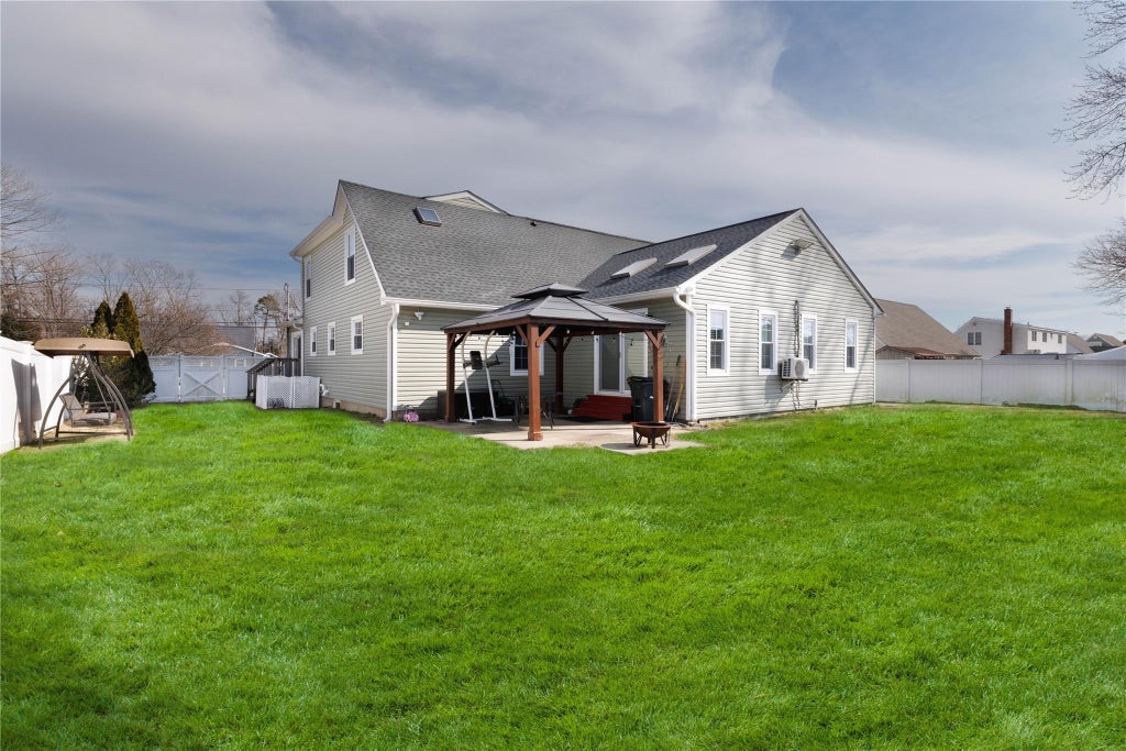 2 of 26 - 436 Raft Avenue, Holbrook, NY