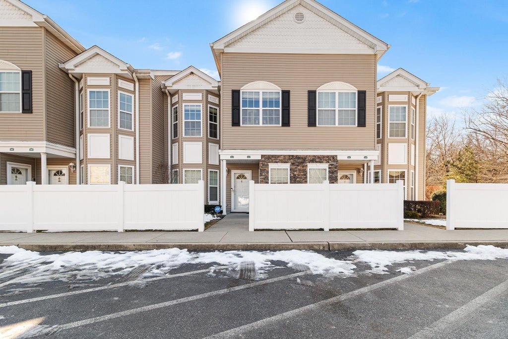 1 of 32 - 113 Spring Drive, East Meadow, NY