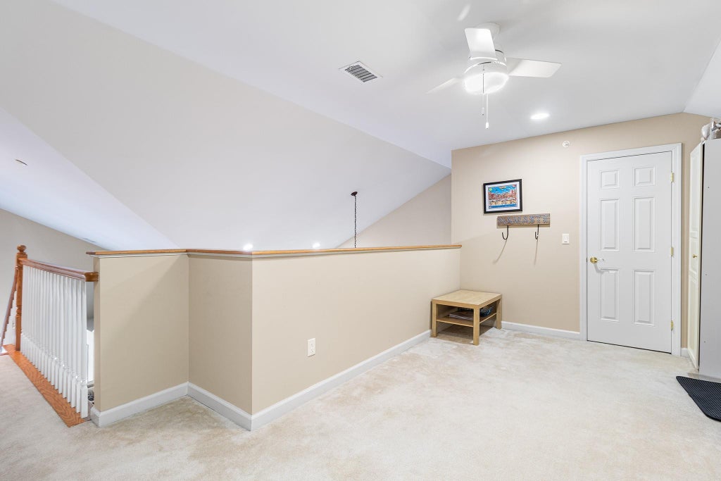 16 of 32 - 113 Spring Drive, East Meadow, NY