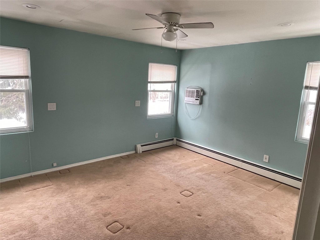 9 of 14 - 607 Myrtle Avenue, West Islip, NY