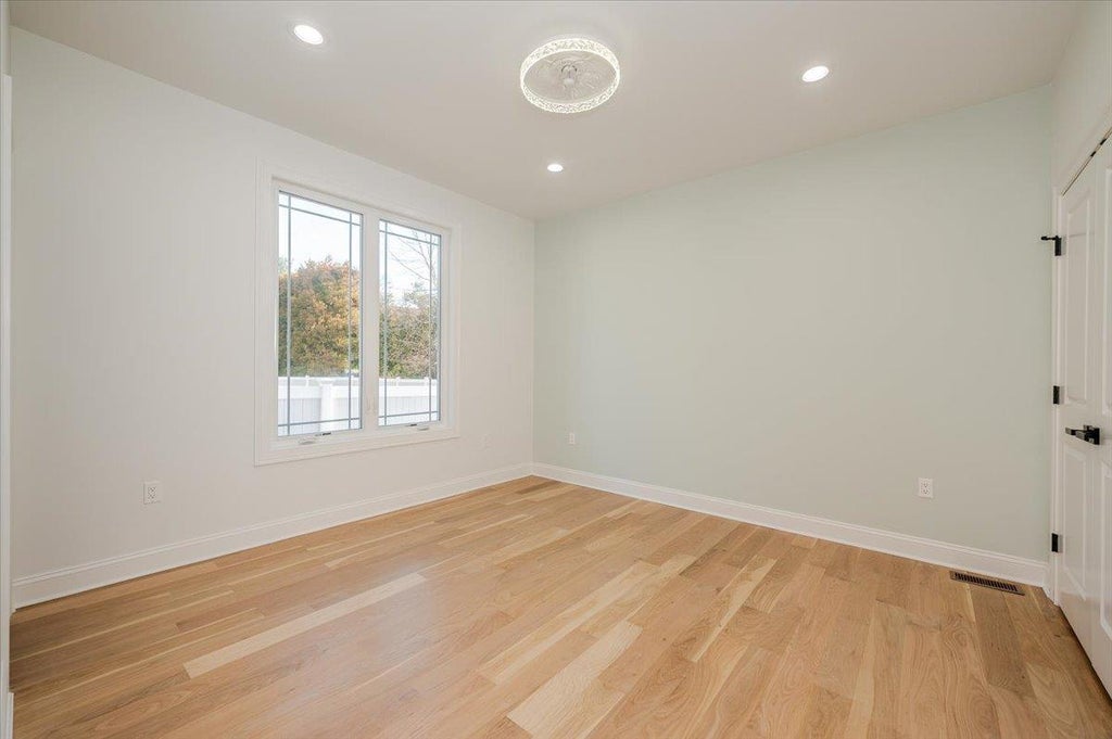 11 of 42 - 201 Maple Avenue, East Meadow, NY