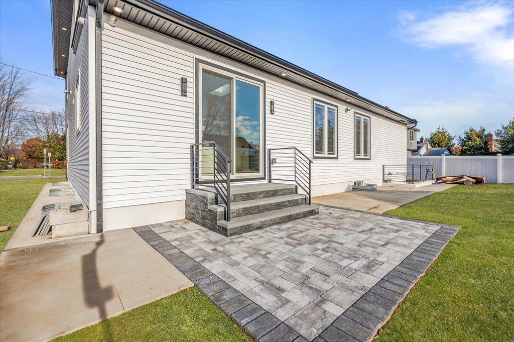 29 of 42 - 201 Maple Avenue, East Meadow, NY