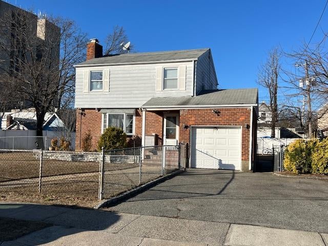 1 of 1 - 2269 Roosevelt Avenue, East Meadow, NY
