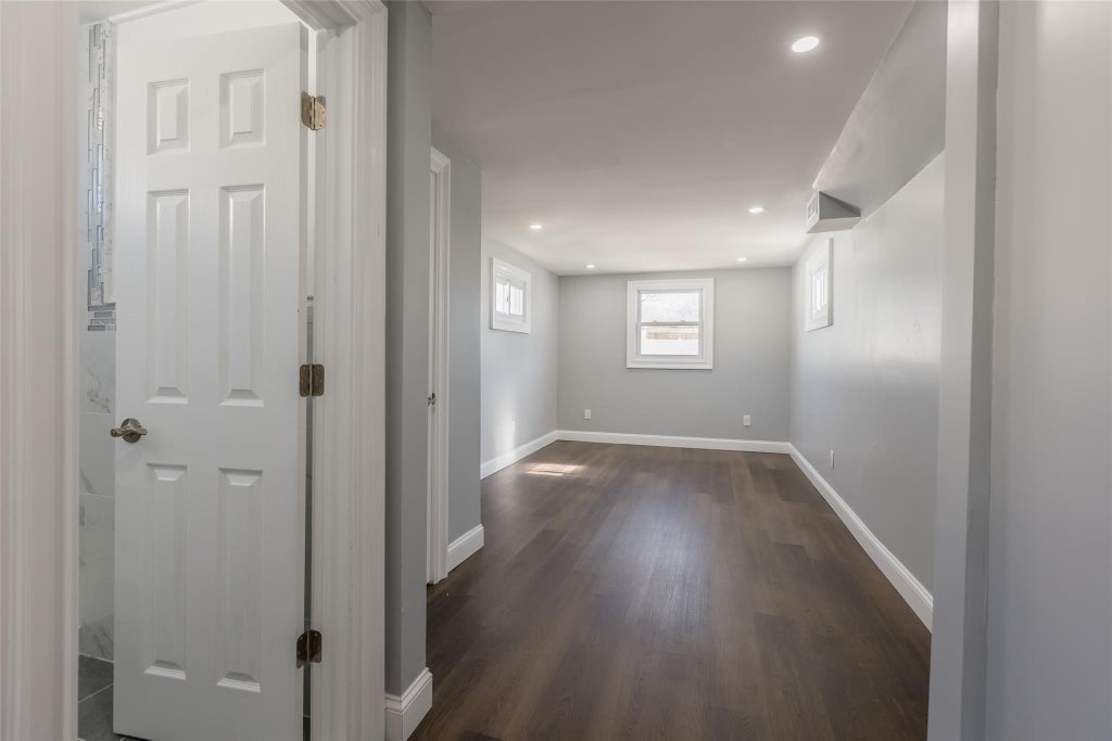 11 of 21 - 1415 Brooklyn Boulevard, Bay Shore, NY