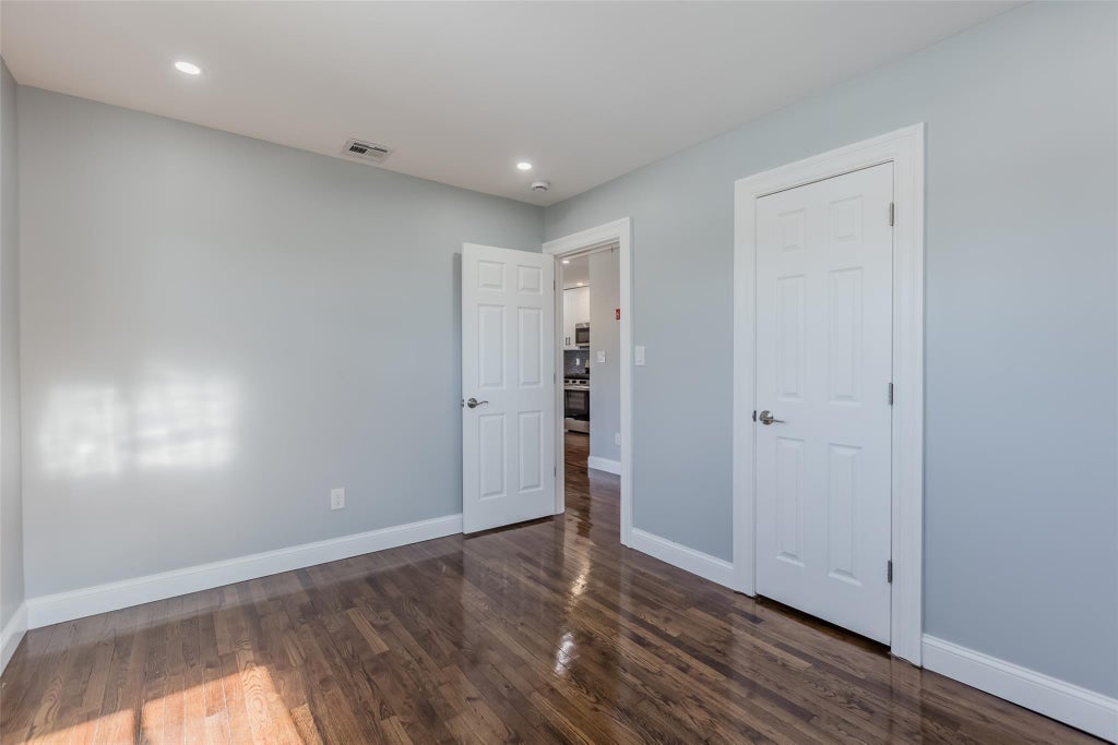 18 of 21 - 1415 Brooklyn Boulevard, Bay Shore, NY