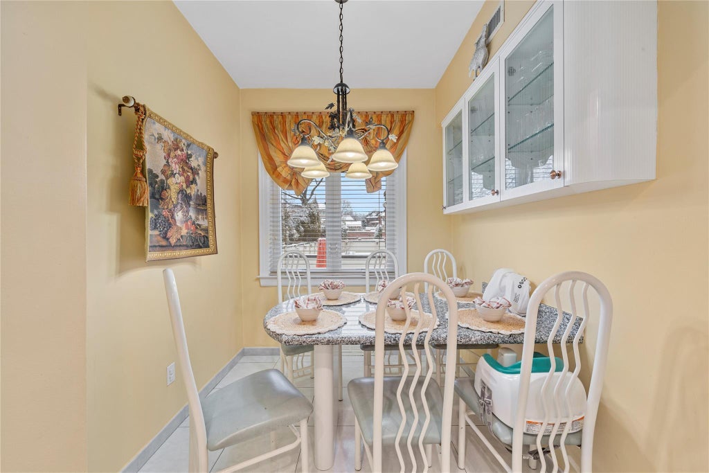 6 of 34 - 9-15 Malba Drive, Malba, NY