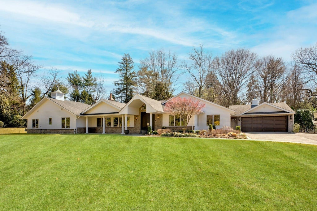 1 of 31 - 2 Woodland Drive, Sands Point, NY