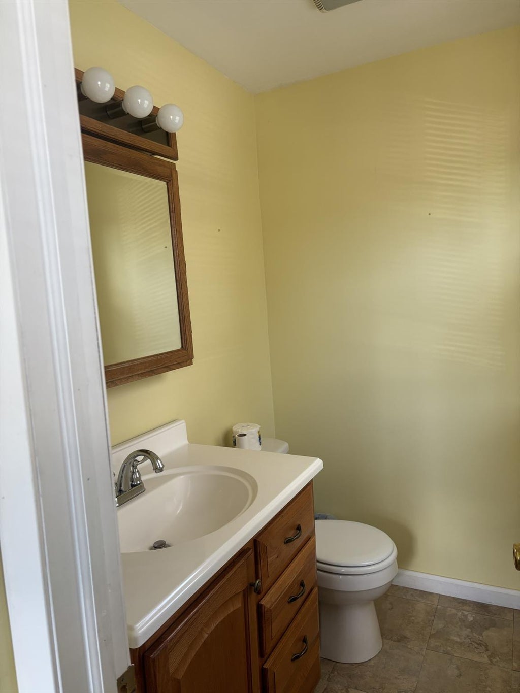 11 of 23 - 29 Beachfern, Center Moriches, NY