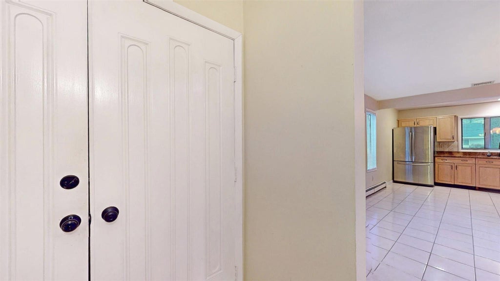 3 of 23 - 17 Ronan Road, Glen Cove, NY
