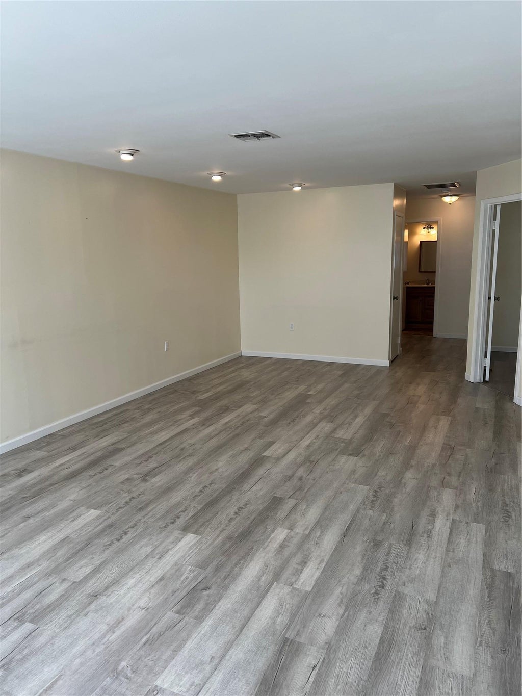 14 of 27 - 94 Revere Drive, Sayville, NY