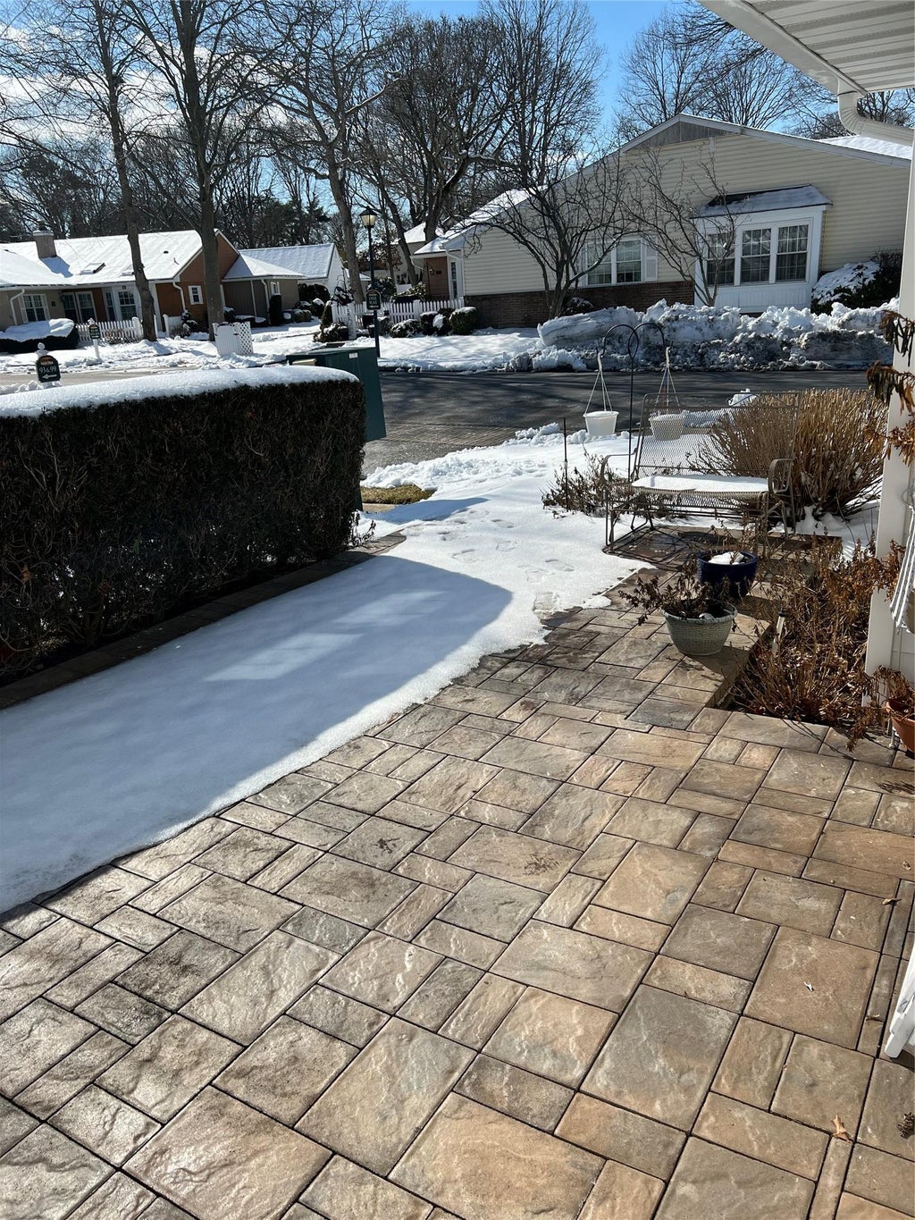 6 of 27 - 94 Revere Drive, Sayville, NY