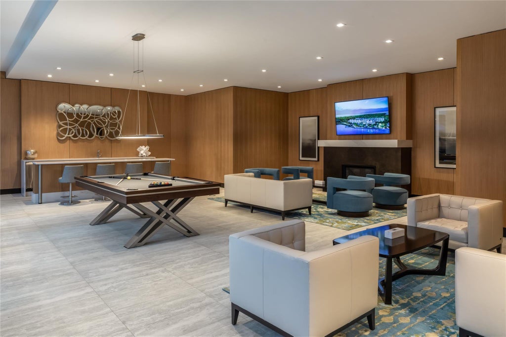 16 of 22 - 100 Garvies Point Road 1312, Glen Cove, NY