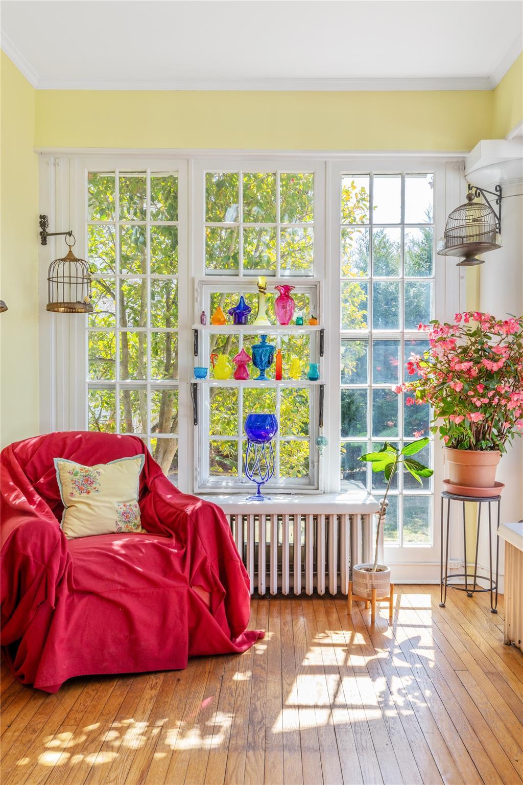 12 of 36 - 147 Windsor Avenue, Brightwaters, NY
