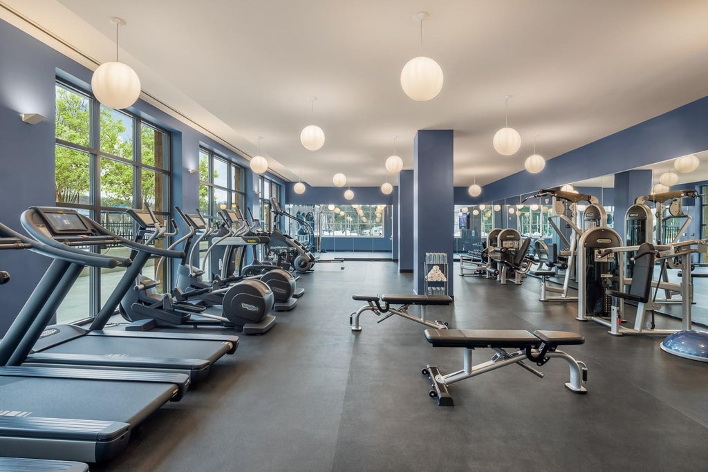 21 of 24 - 100 Garvies Point Road 1211, Glen Cove, NY