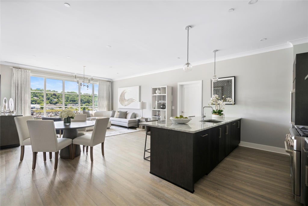 3 of 24 - 100 Garvies Point Road 1211, Glen Cove, NY