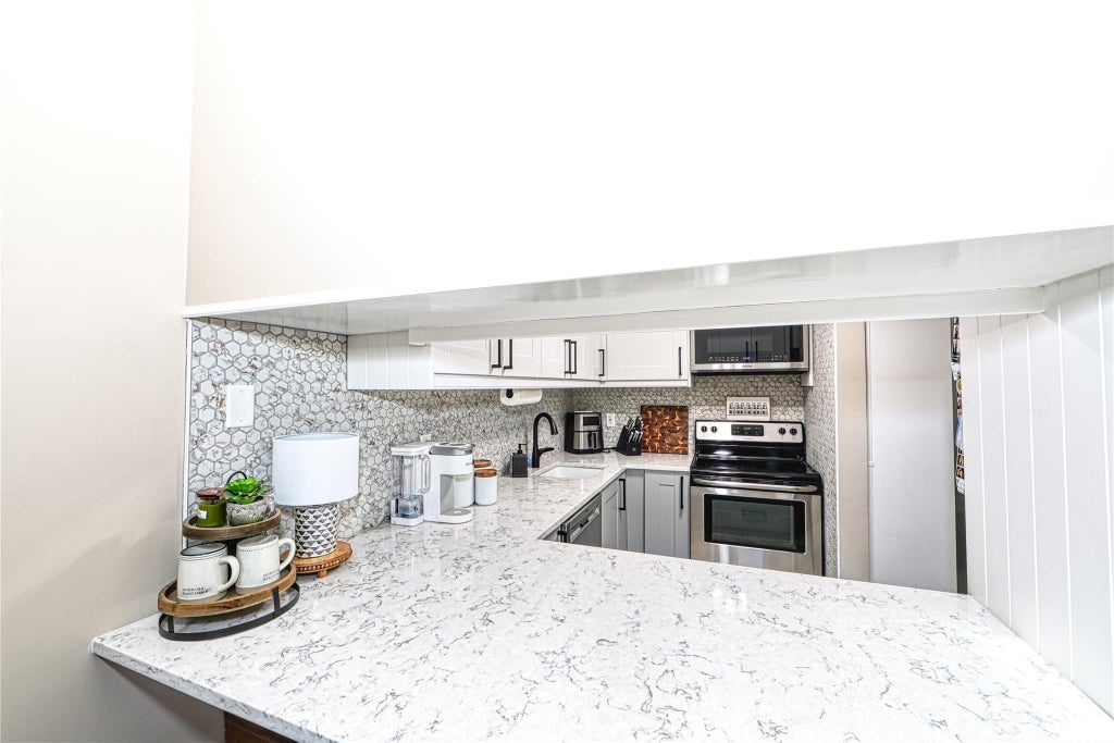 6 of 15 - 2355 Pershing Boulevard # 712, Baldwin, NY