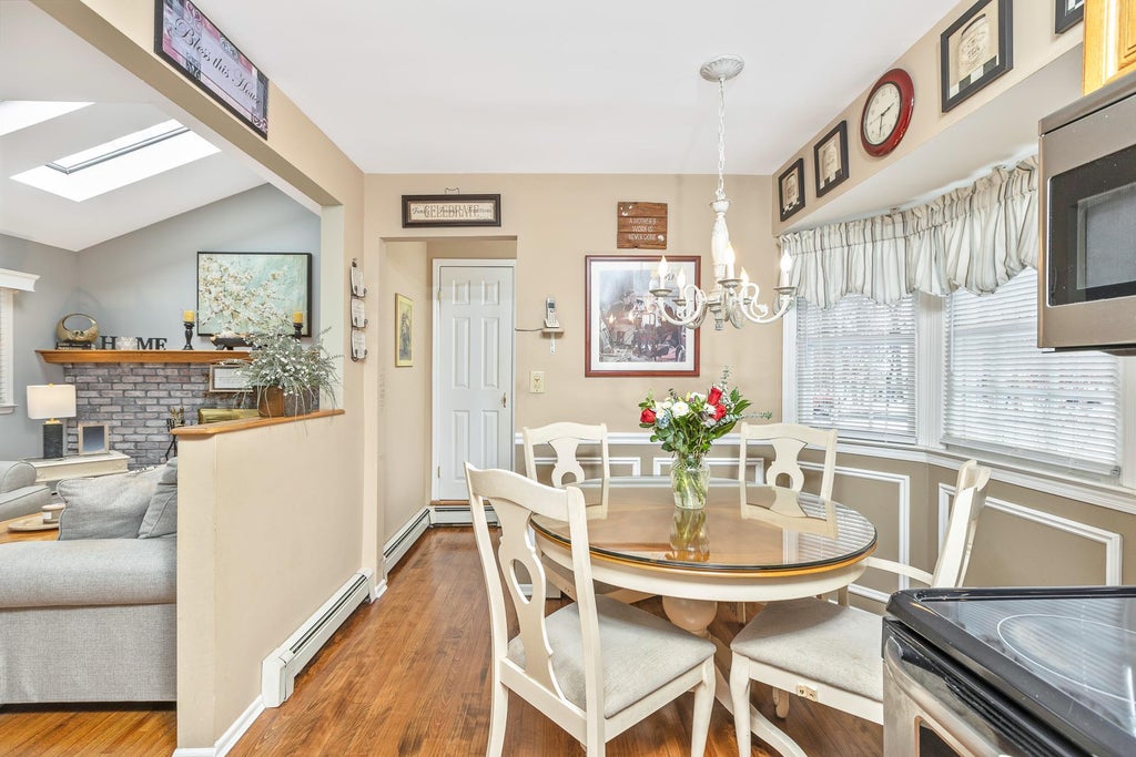 15 of 27 - 98 Hillside Avenue, Saint James, NY