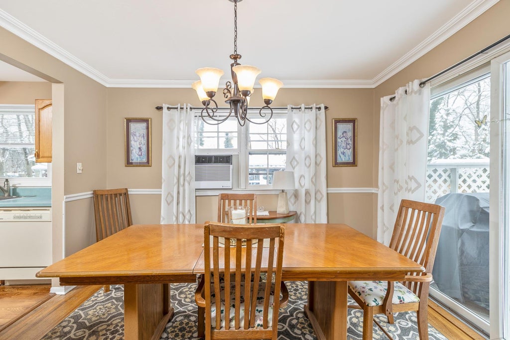 7 of 27 - 98 Hillside Avenue, Saint James, NY