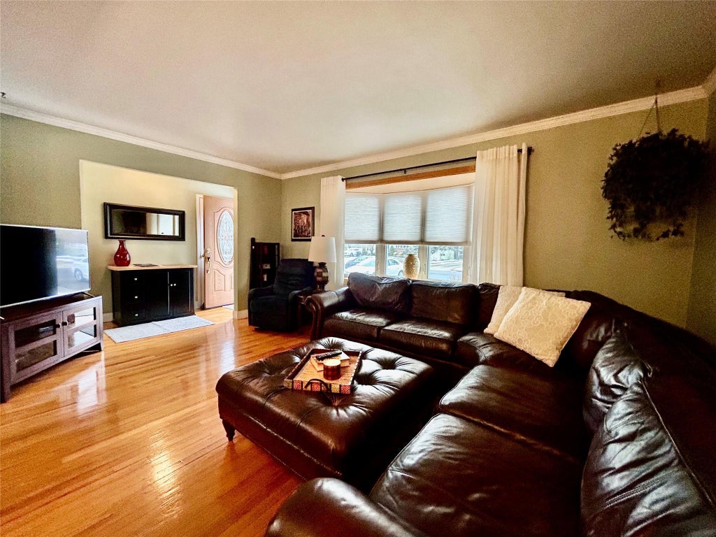 4 of 21 - 1063 Gridley St., Bay Shore, NY